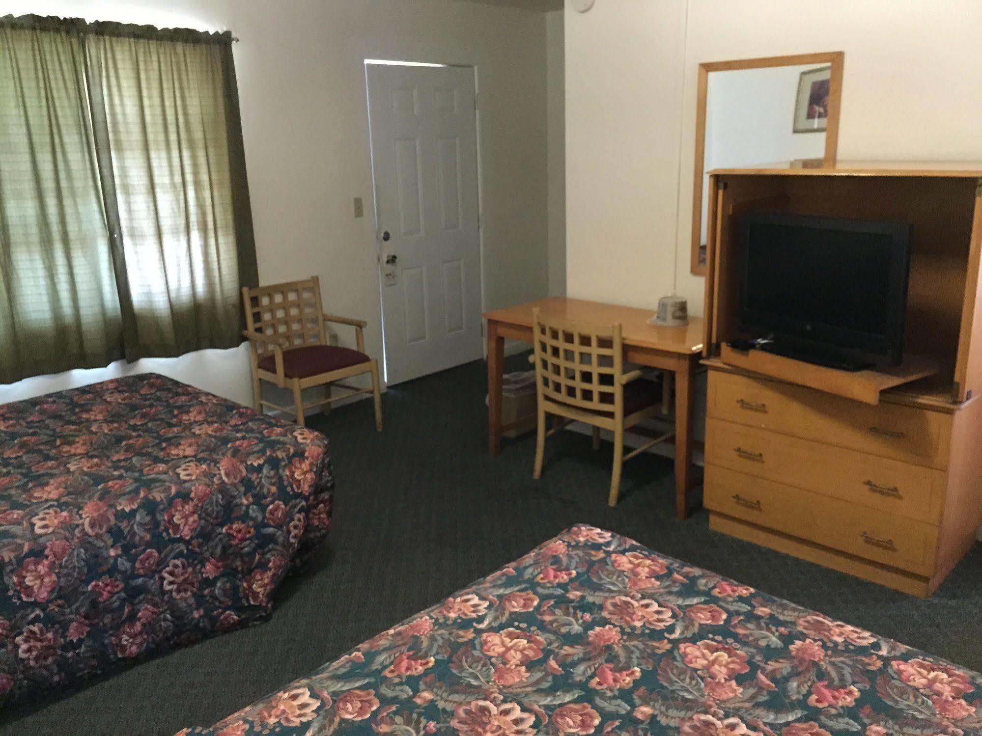 Travel Inn Of Sebring Exterior foto